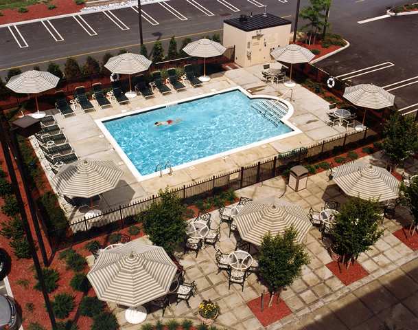 Hampton Inn Мидлтаун Экстерьер фото